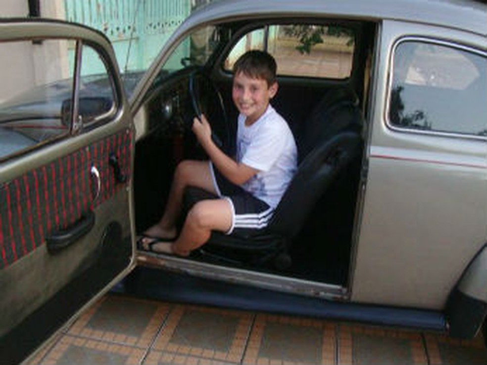 Morador de rua é encontrado morto dentro de fusca - O que é notícia em  Sergipe