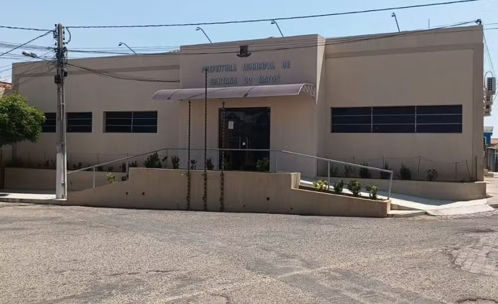 Sede da Prefeitura de Santana do Matos, no interior do Rio Grande do Norte — Foto: Prefeitura de Santana do Matos/Divulgação