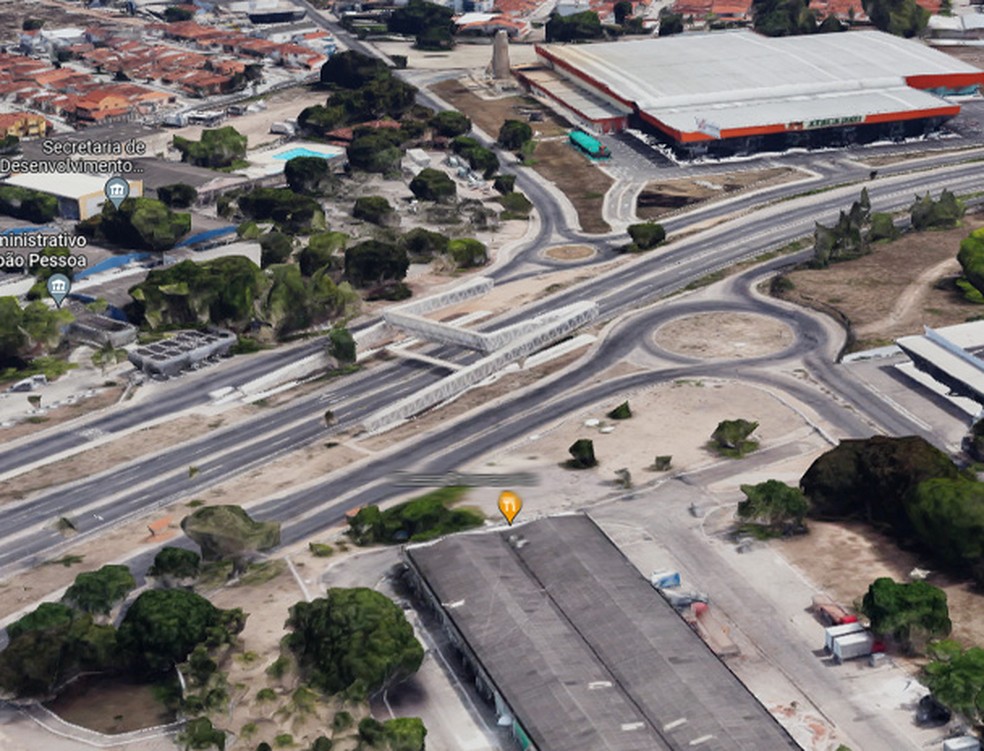 BR-230, no trecho de Água Fria, em João Pessoa, antes da construção do viaduto, em imagem de 2022 — Foto: Reprodução/Google Street View