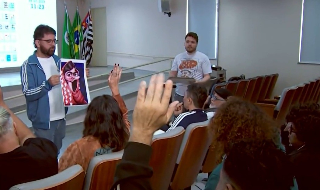 Com desafio entre I.A e humano, Salão Internacional de Humor de Piracicaba escolhe trabalhos: ‘sarrafo lá em cima’, diz jurado