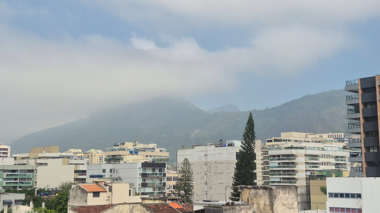 RJ tem previsão de chuva neste sábado
