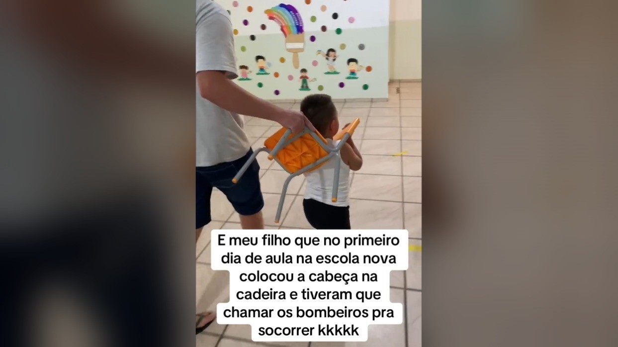 Menino que prendeu a cabeça em cadeira no 1º dia de aula planejava repetir feito para rever bombeiros que o resgataram, diz mãe