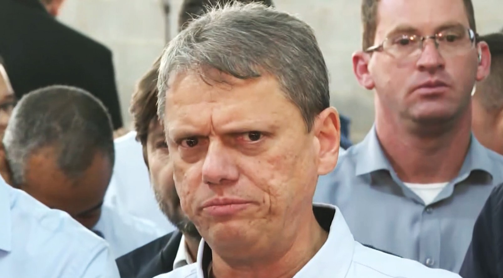Governador admite carência de leitos na saúde e anuncia hospital em Campinas