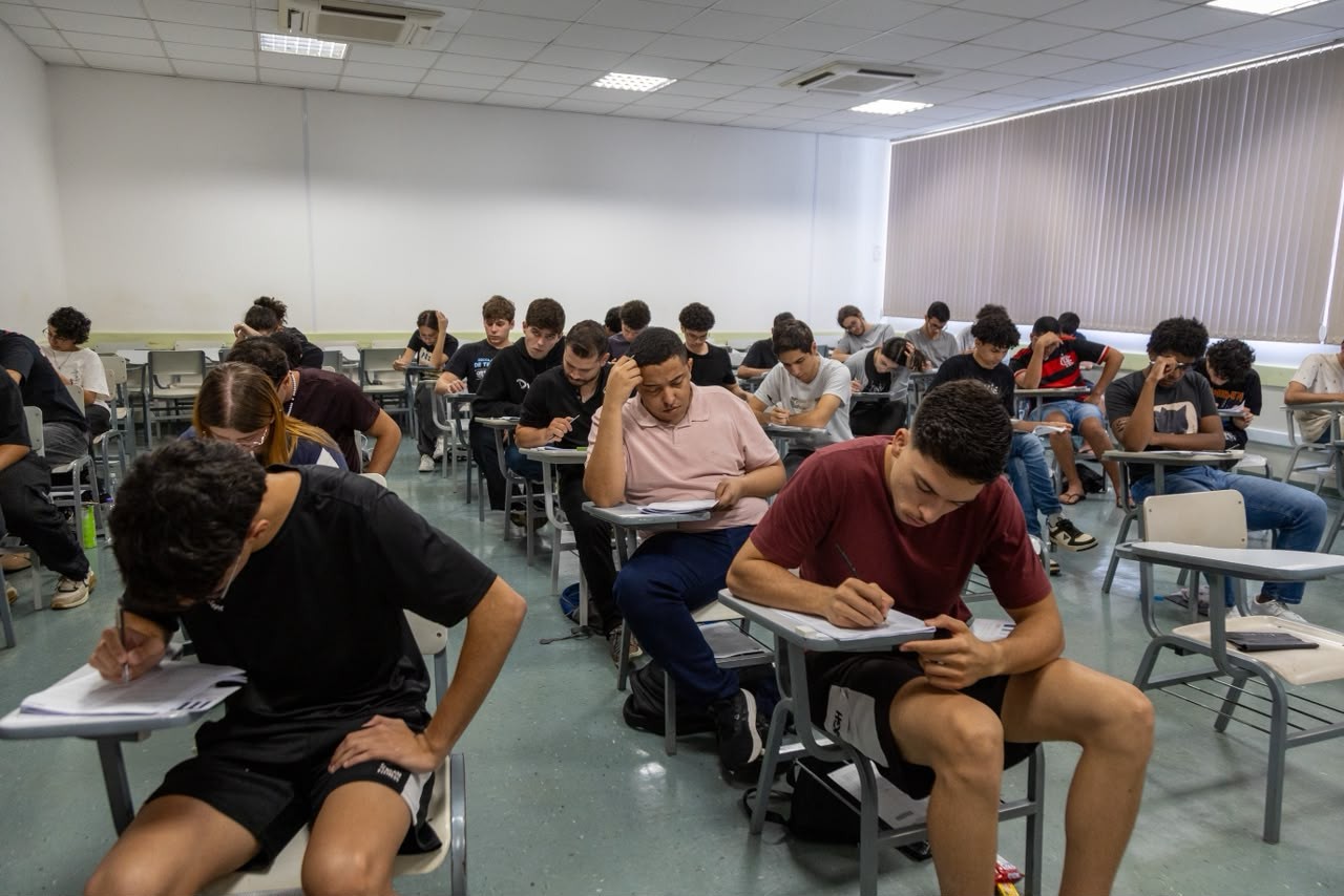 Ditadura, desinformação e 'gag': o que caiu na 1ª fase da Unicamp