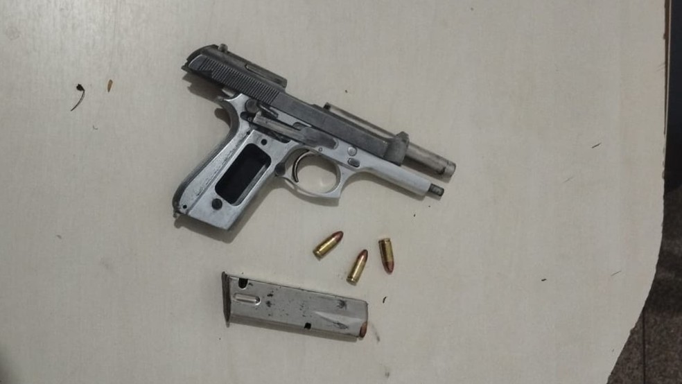 A arma usada na execução, Pistola 9mm — Foto: Reprodução/Polícia Civil de Rondônia (PC-RO)