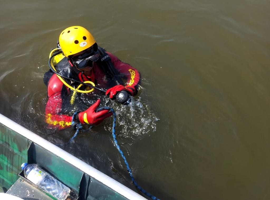 Corpo de adolescente que morreu afogada em rio é localizado por bombeiros em MT