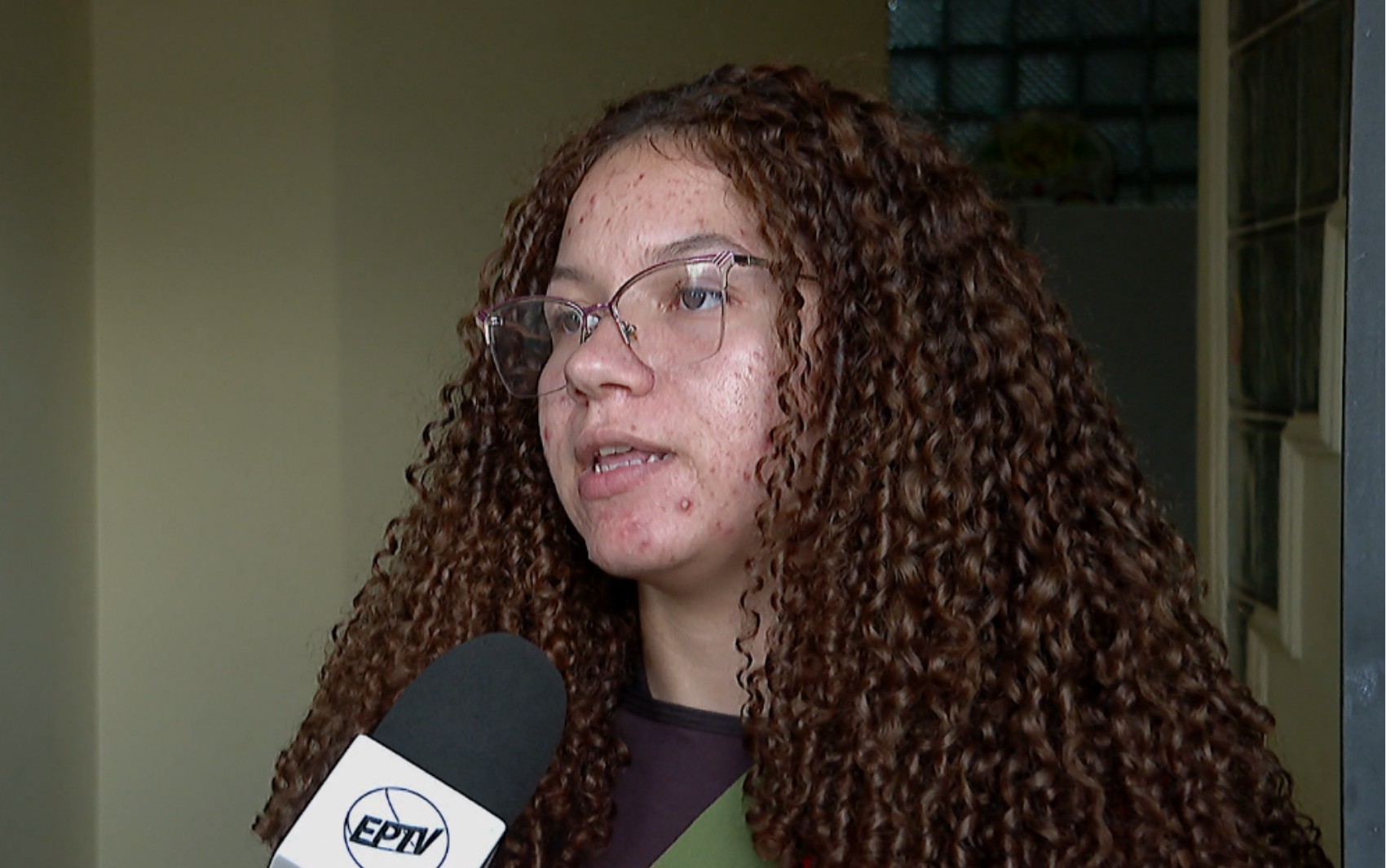 Caloura confunde assalto com trote no primeiro dia dela em república de Ribeirão Preto: 'Pensava que ia ser um dia normal'