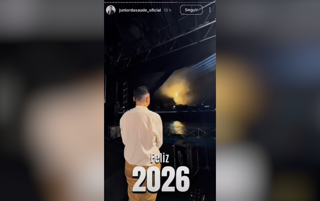 Prefeito publica vídeo da virada com fogos com estampido, apesar de proibição em Nova Campina; vídeo 