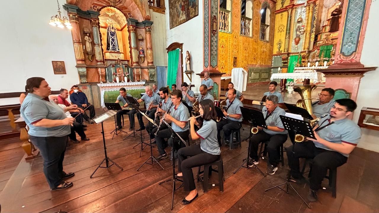 Banda que atravessa gerações mantém viva em Itapecerica tradição musical iniciada há mais de dois séculos