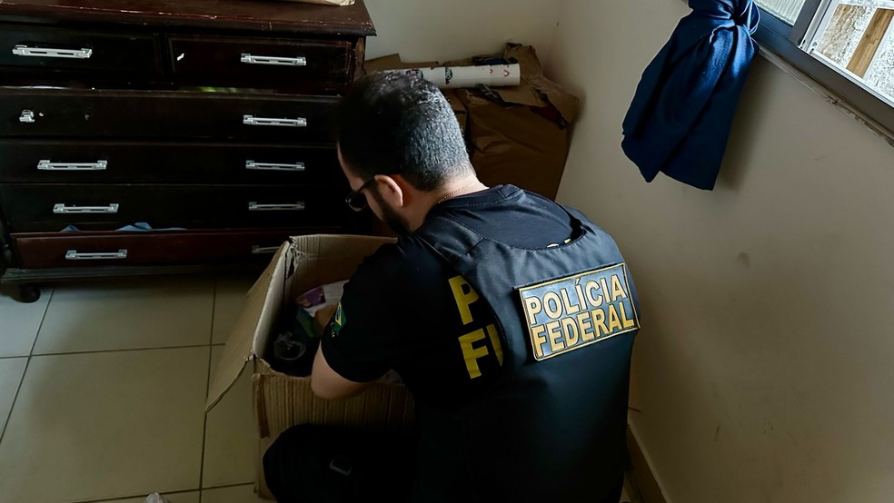 Grupo suspeito de vender cocaína da Bolívia no Nordeste é alvo de operação — Foto: Divulgação/PF