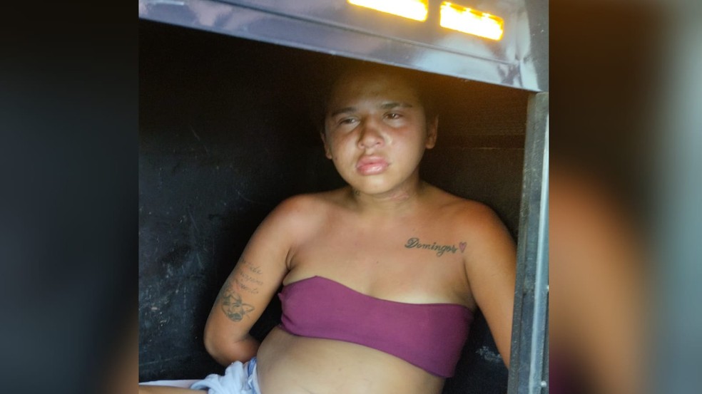 A mulher presa em Tauá (CE) foi identificada como Alessandra Souza Martins, de 21 anos. — Foto: Reprodução