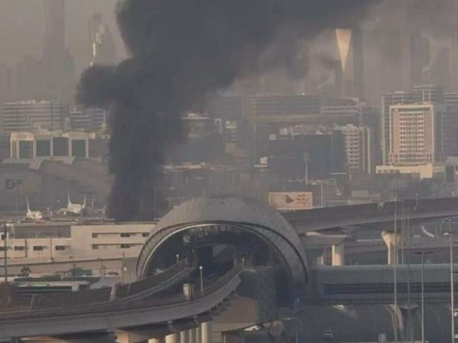 #NÃO É BEM ASSIM: Guerra no Irã causou abandono de pets, mas vídeo de gato sozinho em apartamento de Dubai é de janeiro