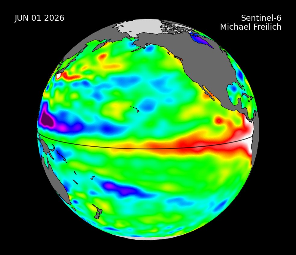Imagens do satélite mostram variações no nível do mar em junho de 2026; áreas em vermelho indicando águas mais elevadas no Pacífico equatorial, sinal típico associado ao desenvolvimento do El Niño. — Foto: Sentinel-6 Michael Freilich/NASA/NOAA