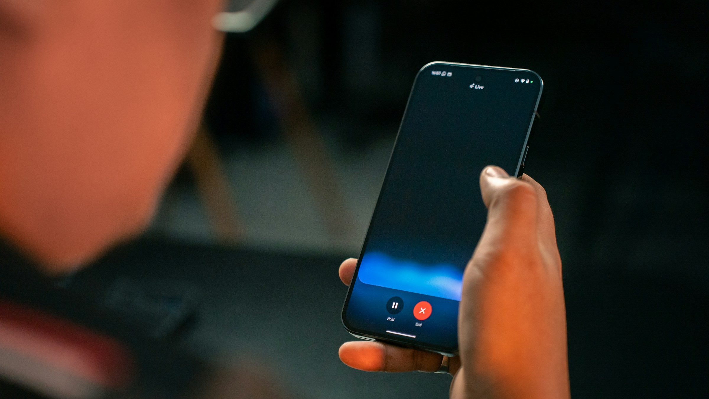 Google adiciona recursos ao Gemini após processo por suicídio de usuário