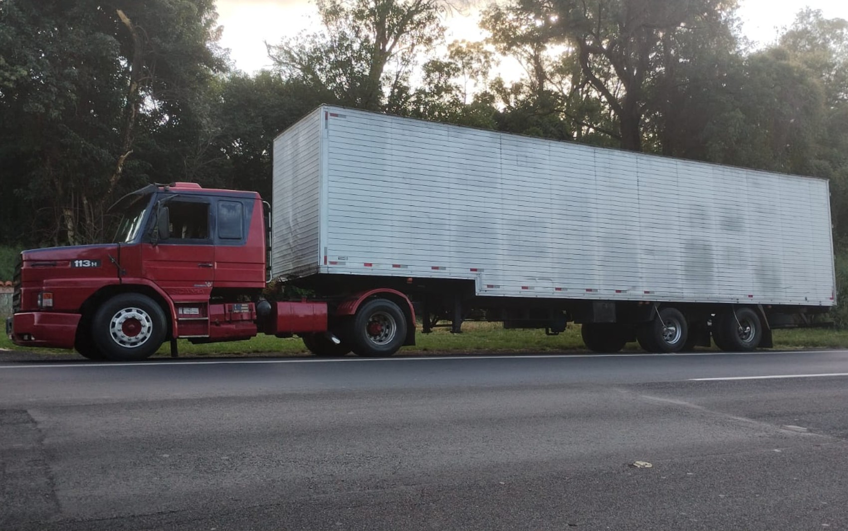 Caminhão é apreendido após 'furar' pedágio mais de 600 vezes no interior de SP