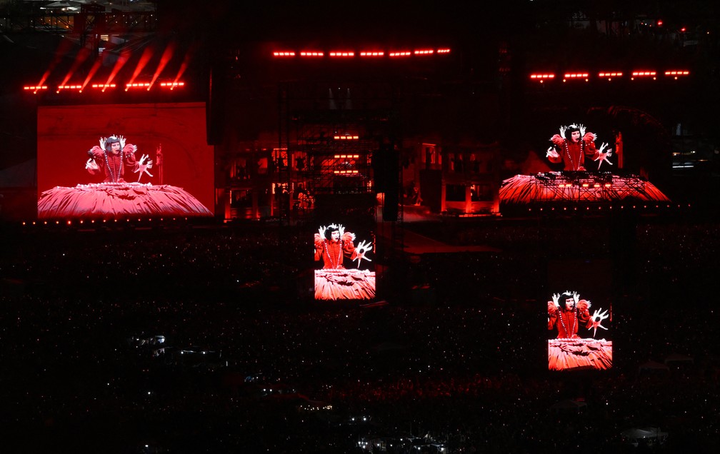 Lady Gaga faz show histórico na Praia de Copacabana, no Rio de Janeiro — Foto: MAURO PIMENTEL / AFP