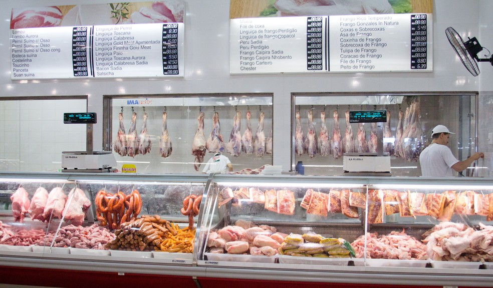 Semana da Carne Suina com Açougue - Dia Supermercados