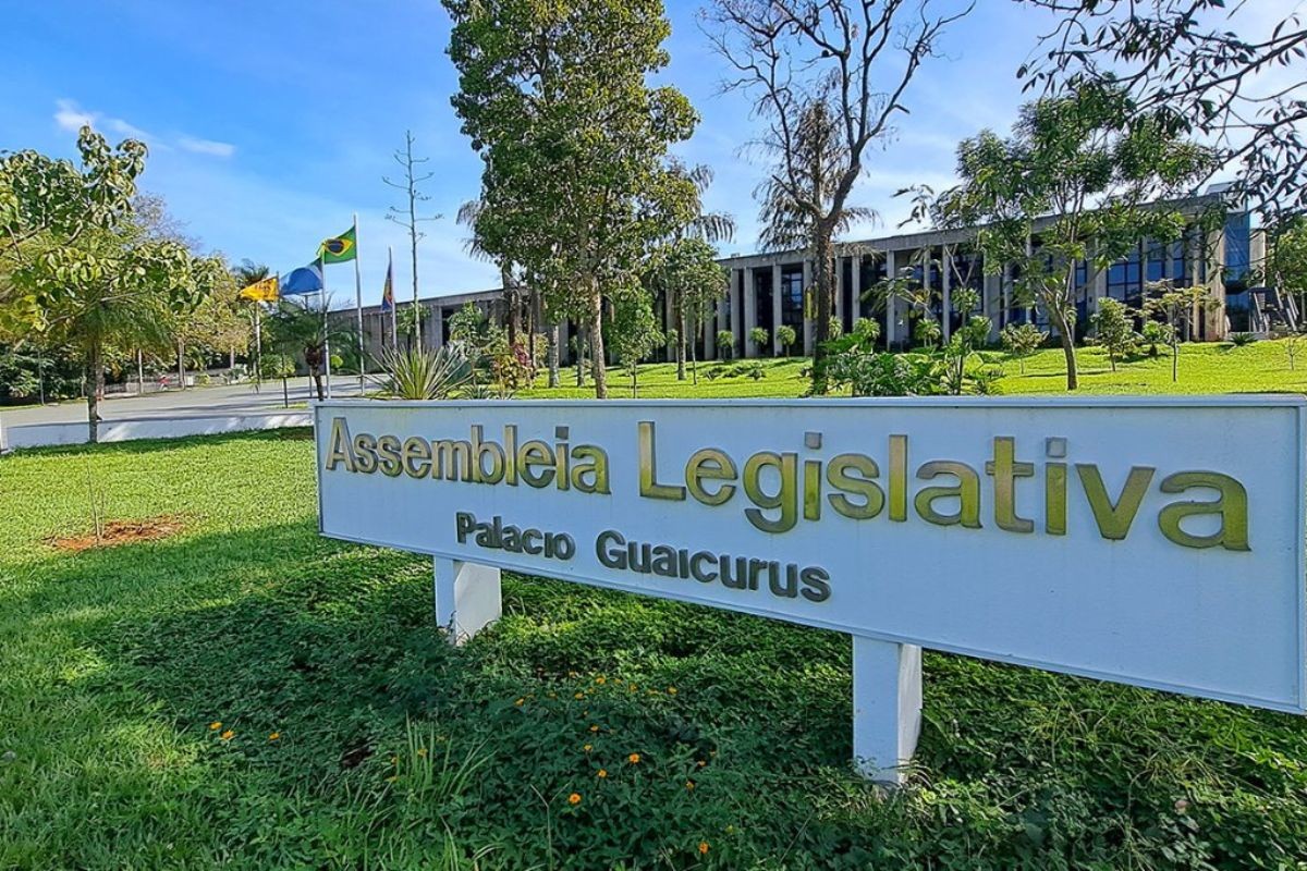 Assembleia de MS suspende sessão no último dia de campanha eleitoral