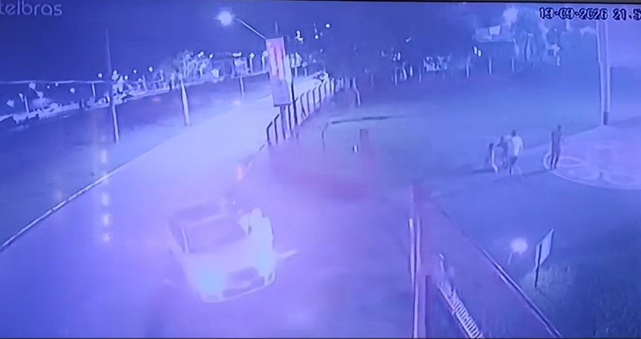 VÍDEO: bombeiros salvam recém-nascida engasgada após pais correrem a quartel em Laranjal Paulista