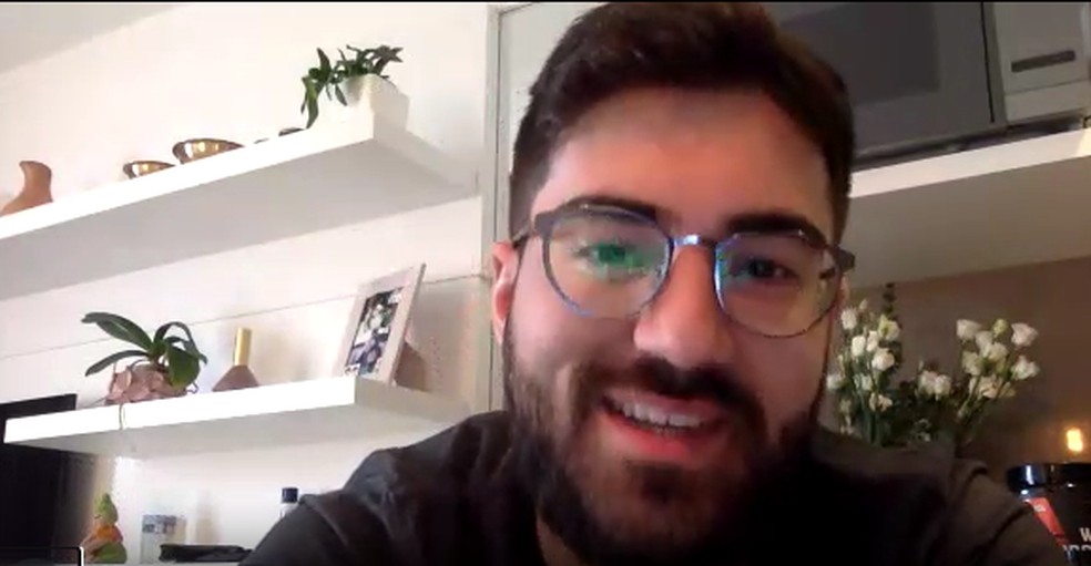 Gabriel desenvolveu projeto de pesquisa no PR para uso de psilocibina no tratamento contre depressão — Foto: Reprodução g1