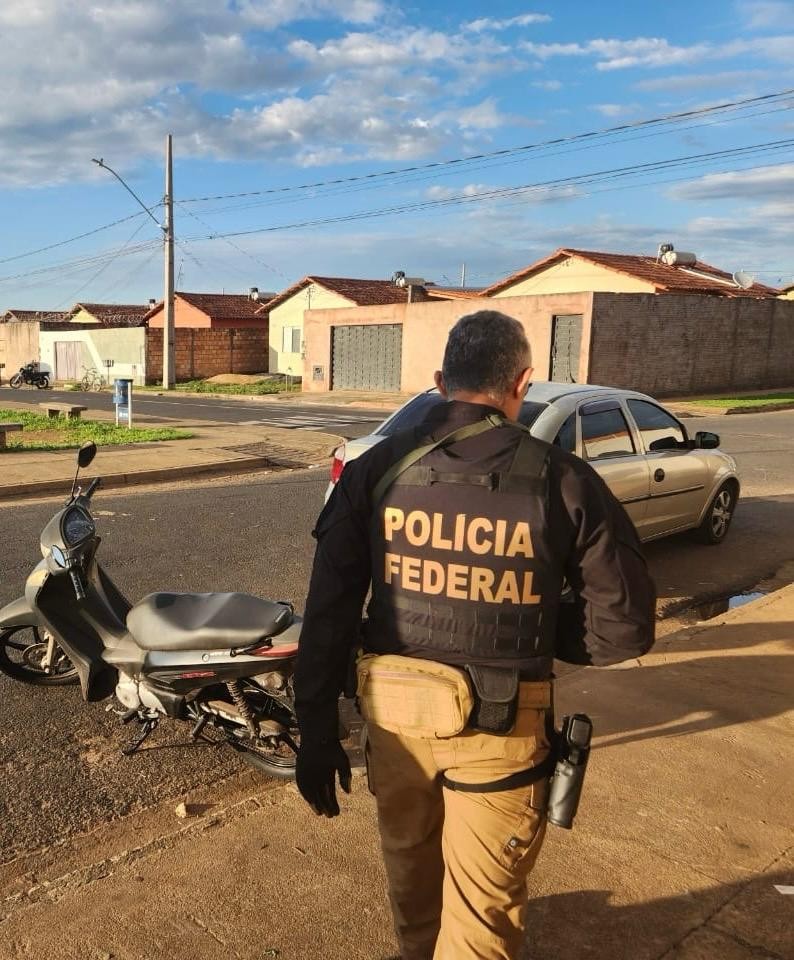 Quadrilha especializada em fraudes bancárias é investigada pela PF em Uberaba