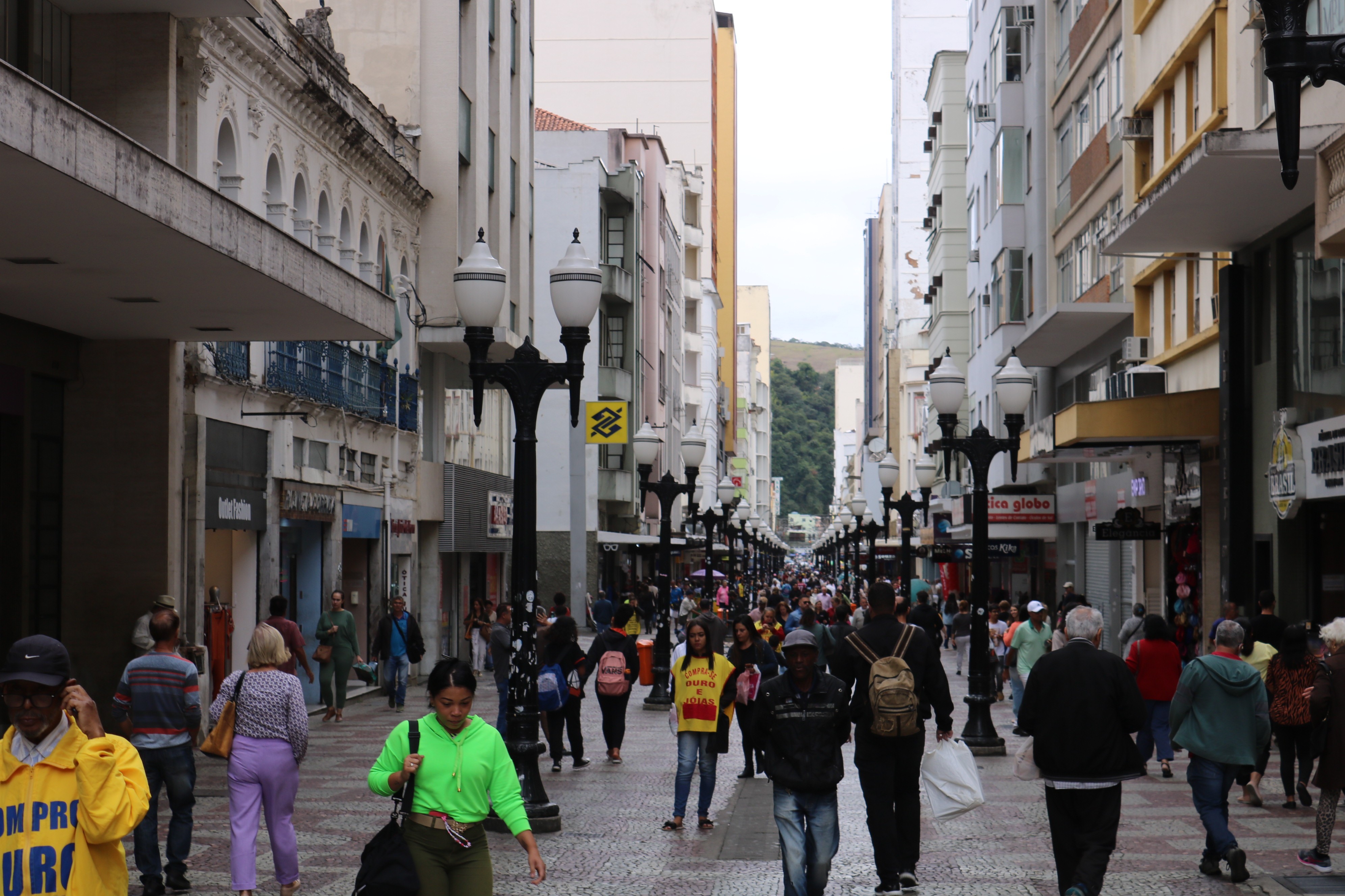 Veja como fica o funcionamento do comércio em Juiz de Fora no Natal e Ano Novo