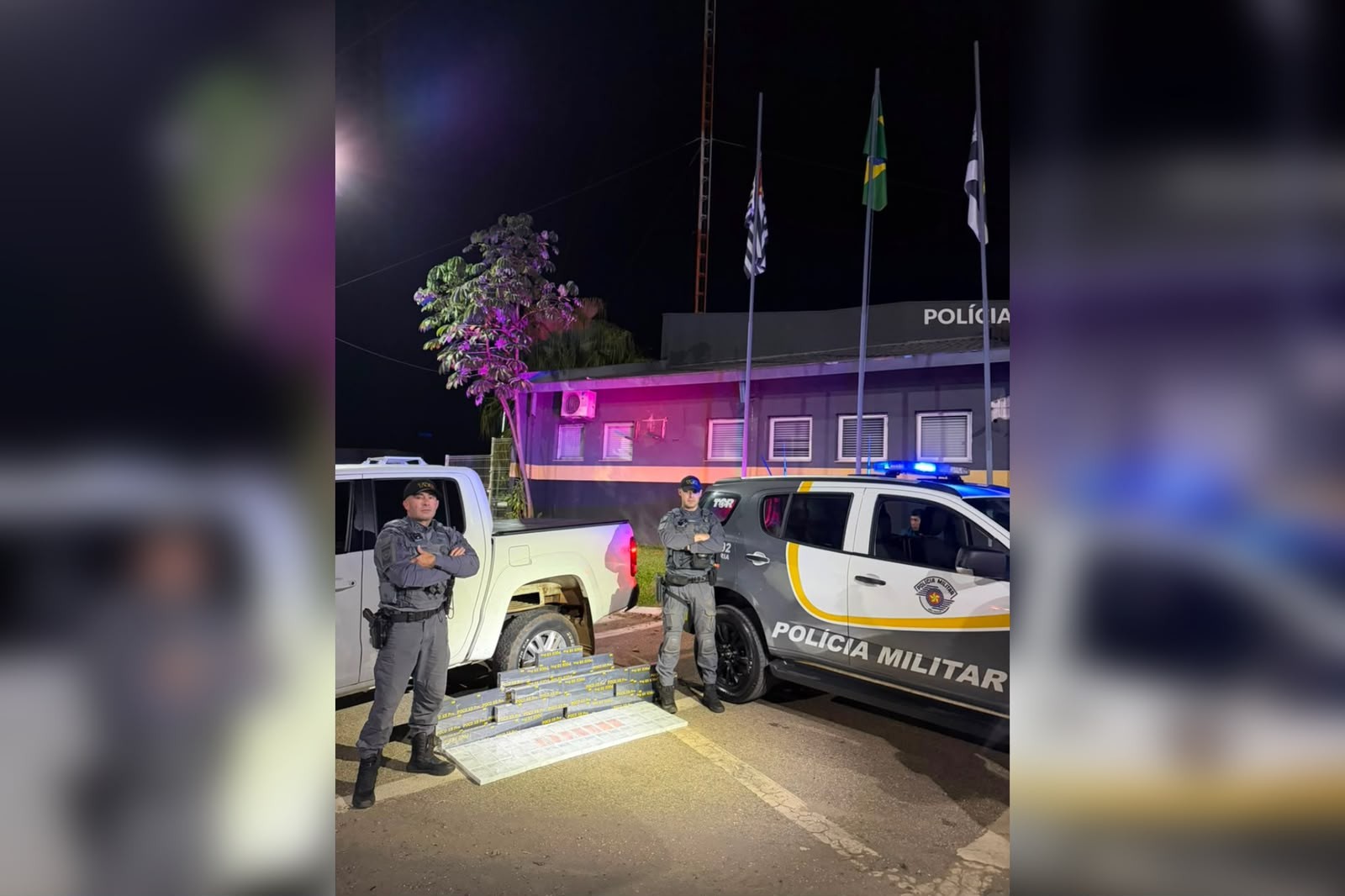 Argentino é preso com celulares premium escondidos em fundo falso de carro no interior de SP