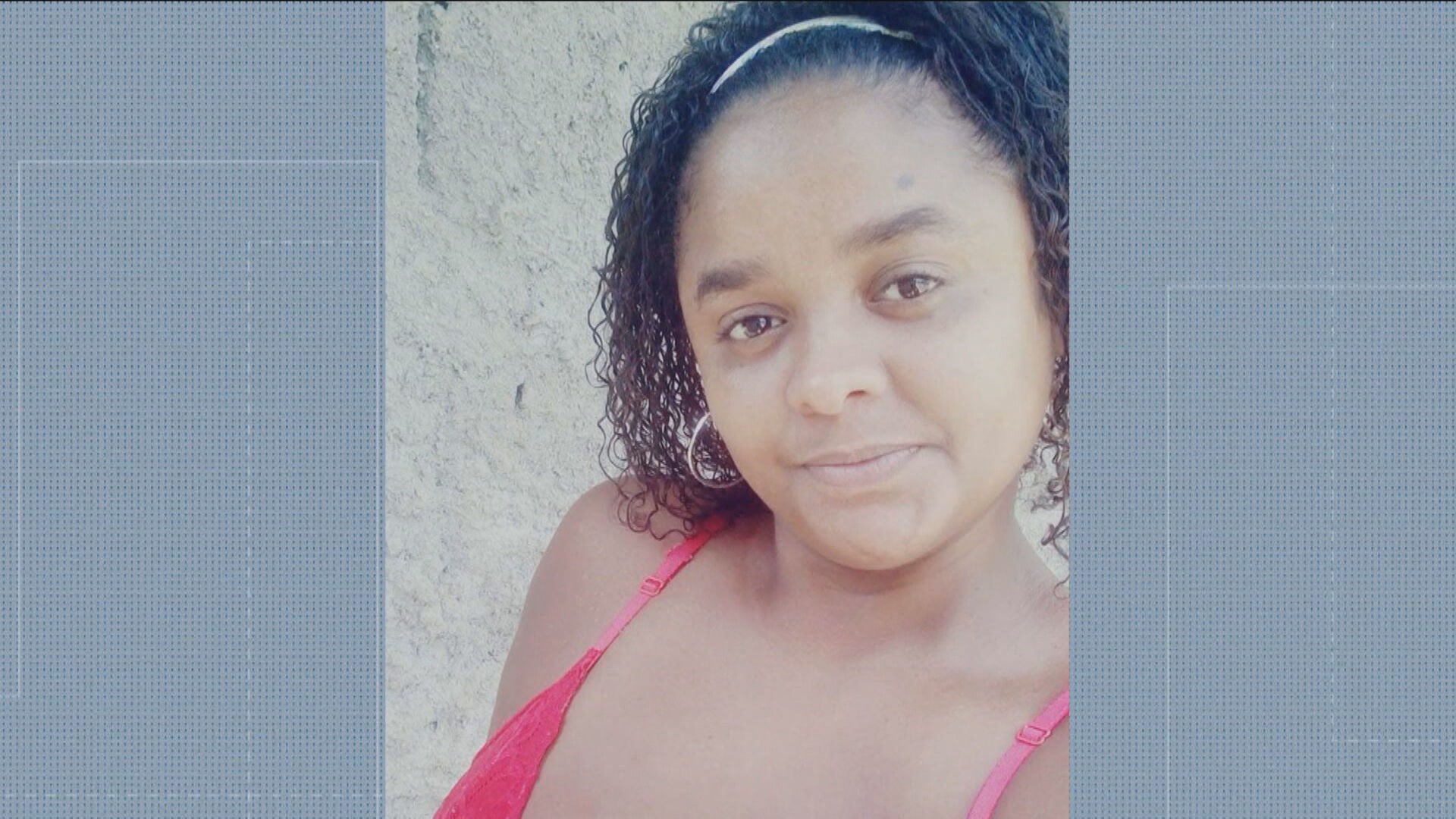 Jovem morta por bala perdida em Quintino tinha saído de casa para comprar ração: 'Era uma filha maravilhosa', lamenta pai