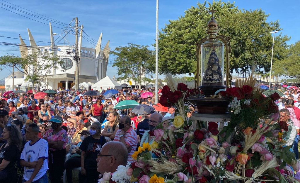 Romaria de Aparecidinha tem ônibus extras e horários especiais para atender fiéis em Sorocaba