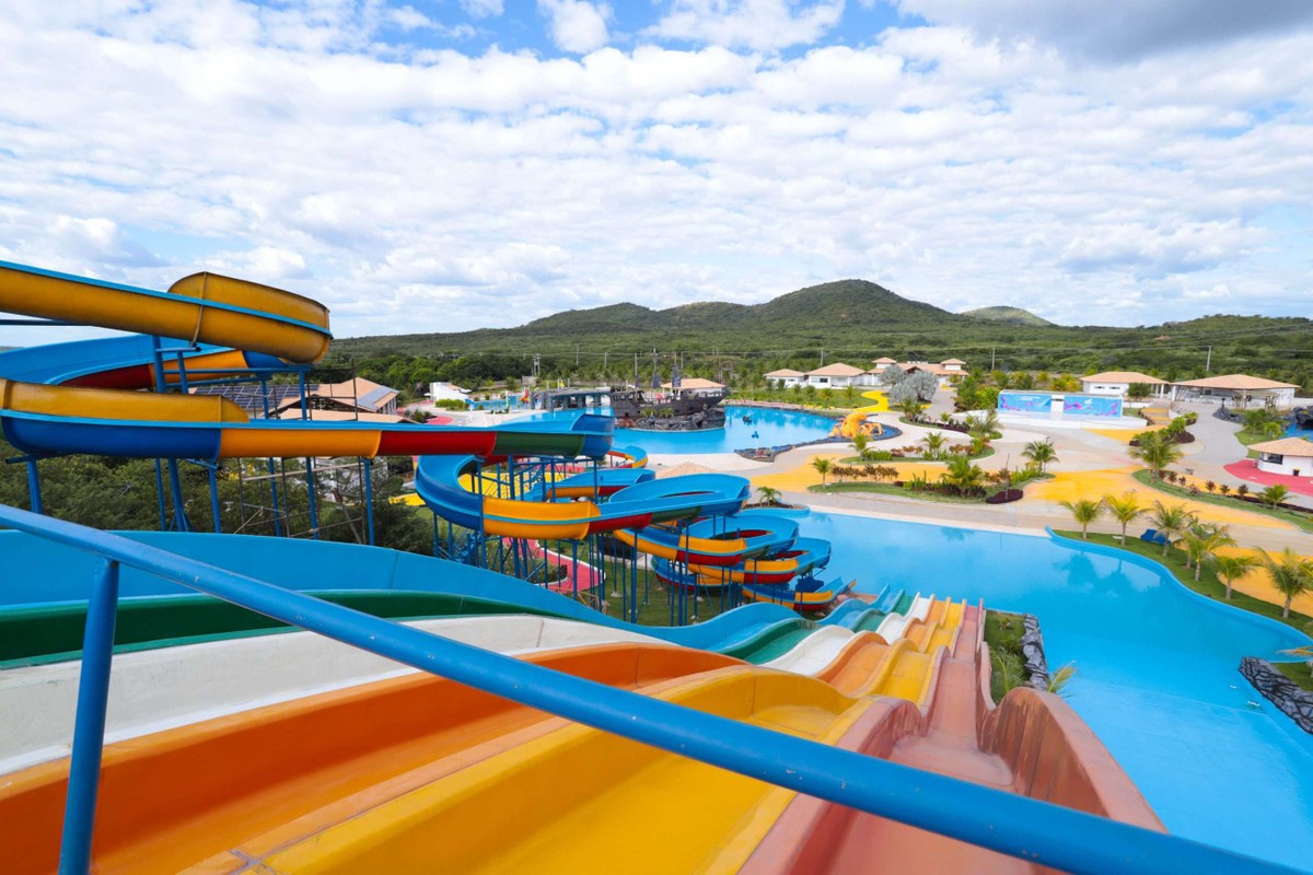 Inaugurado! Minas Gerais ganha o maior parque aquático do estado - e um dos  maiores do Brasil