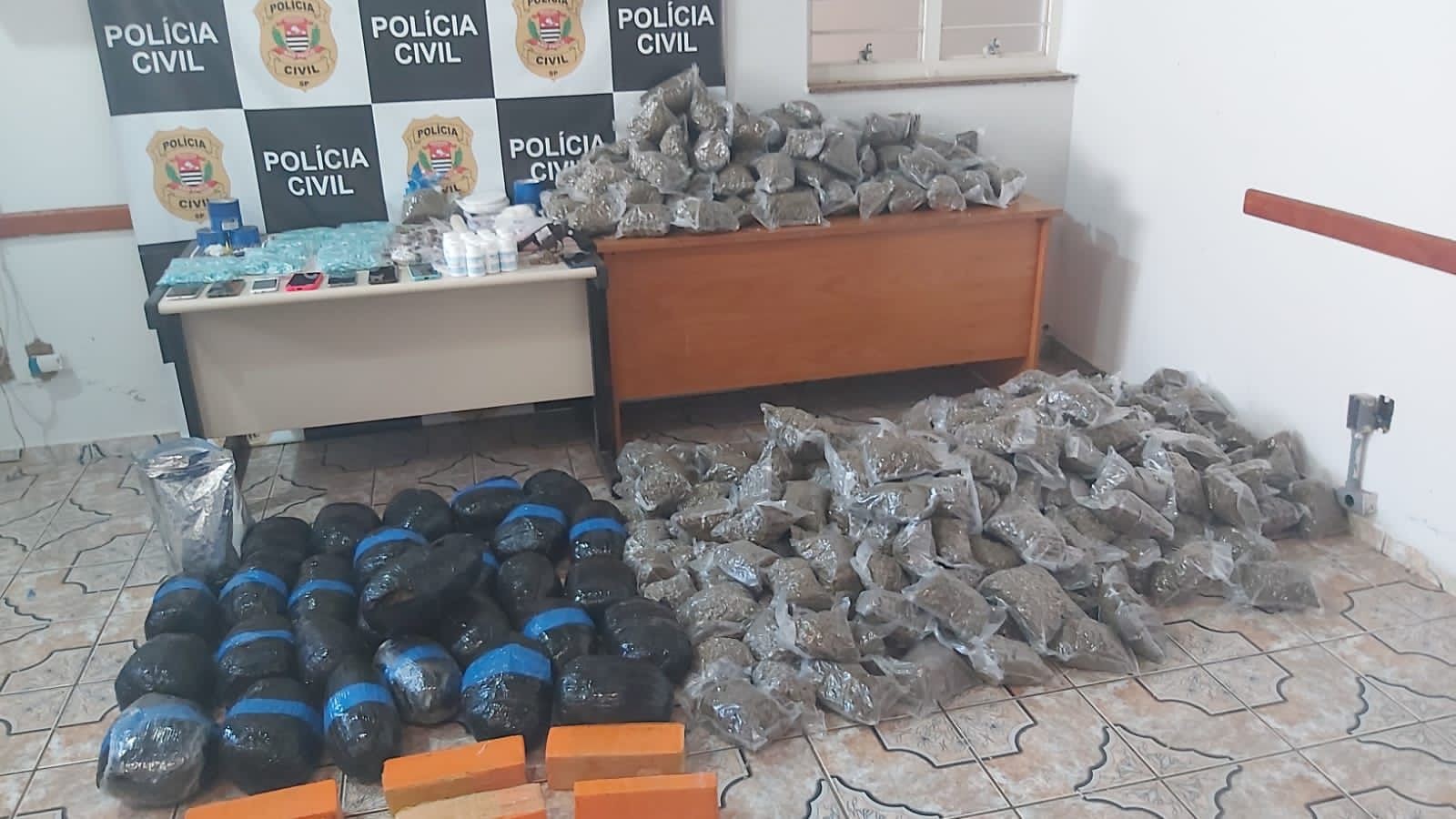 Polícia apreende grande quantidade de drogas, avaliada em quase R$ 1,5 milhão, em Sorocaba