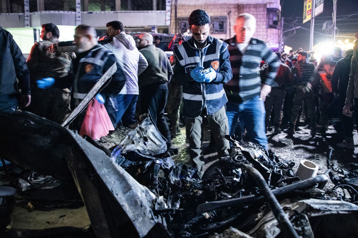 Explosão de carro-bomba deixa ao menos oito mortos na Síria