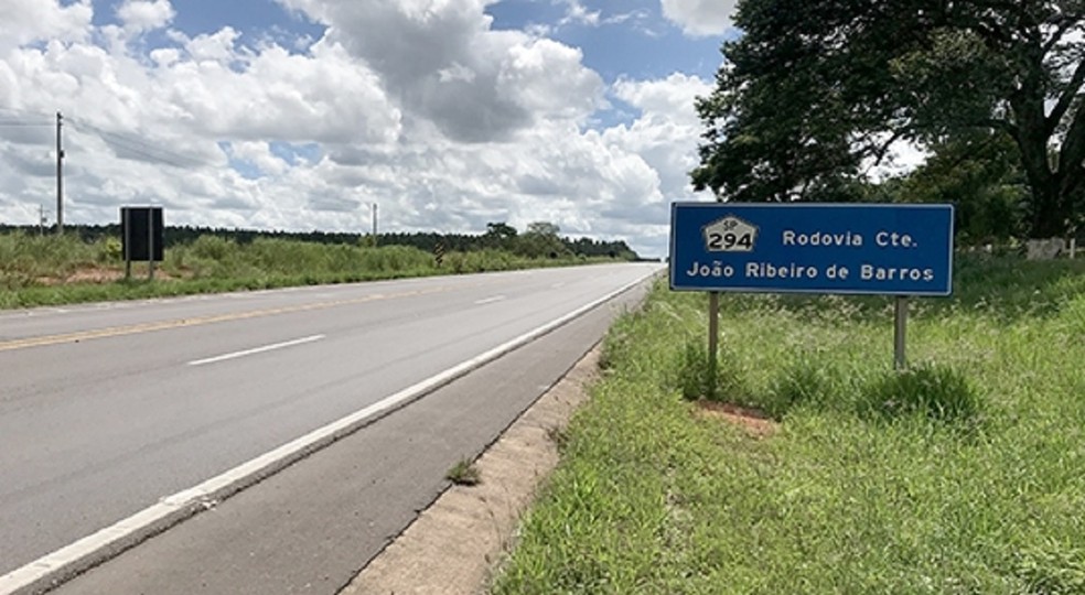 1 de 2
Homem de 51 anos foi preso suspeito de importuna&ccedil;&atilde;o sexual contra a pr&oacute;pria enteada na Rodovia Comandante Jo&atilde;o Ribeiro de Barros (SP-294), pr&oacute;ximo a uma zona rural de Gar&ccedil;a (SP). &mdash; Foto: Divulga&ccedil;&atilde;o