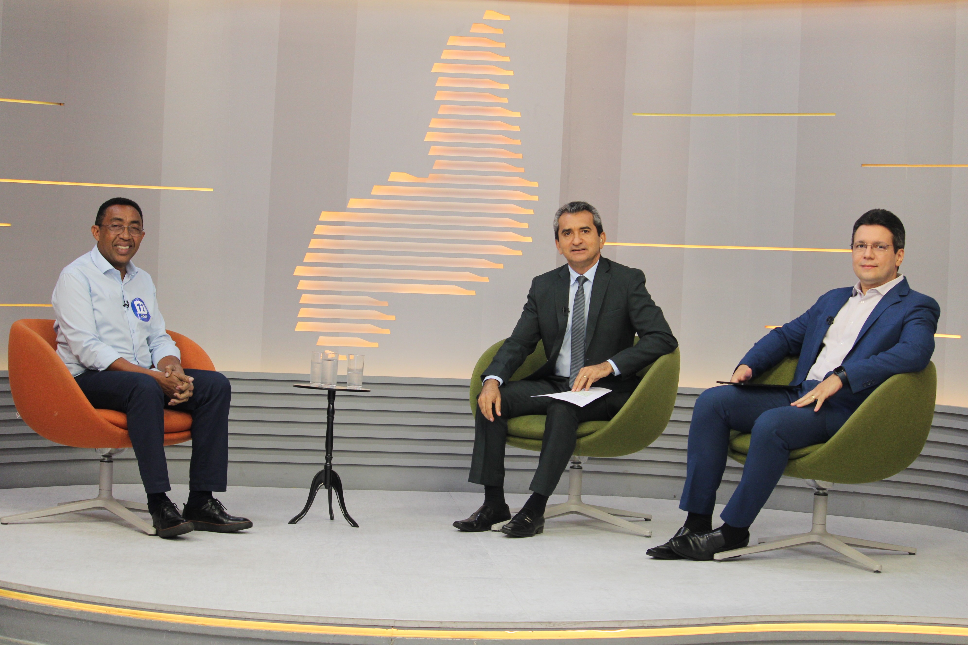 Ao PITV 1, Joel Rodrigues promete cortar secretarias e contratar 5 mil policiais