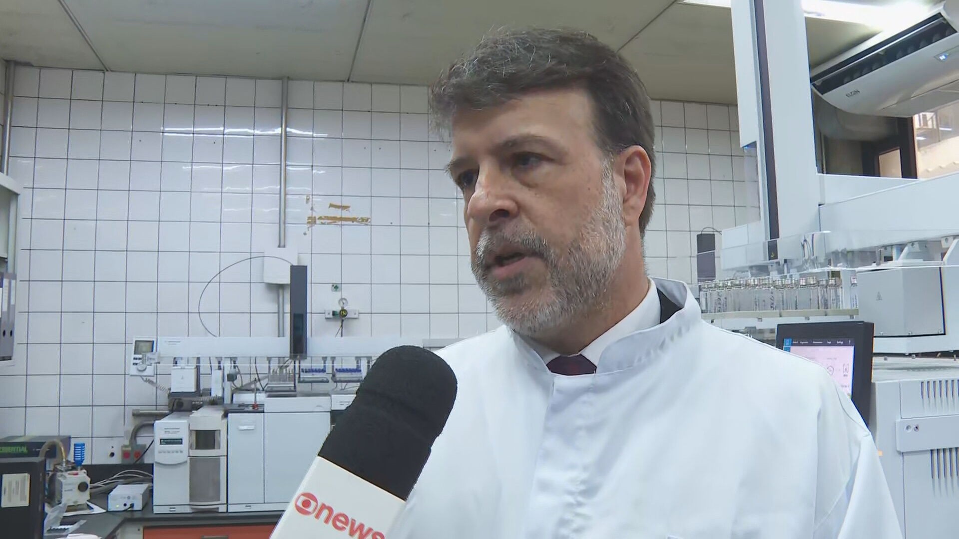 Laudos de bebidas com suspeita de metanol em SP deixam de sair em 1 dia e não têm prazo, diz Polícia Científica