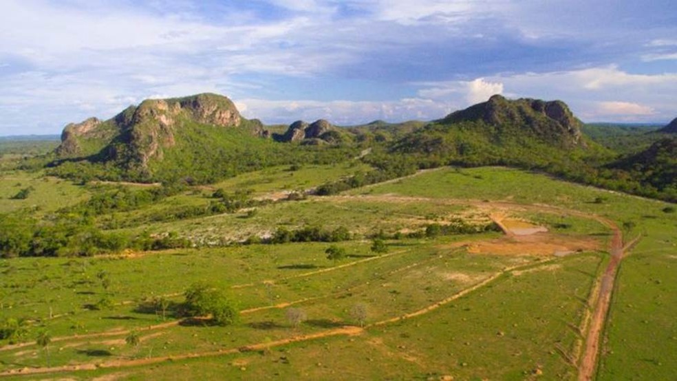 Parte das montanhas de Araguainha, na área central da cratera — Foto: Rodinei Crescêncio/ RDNews