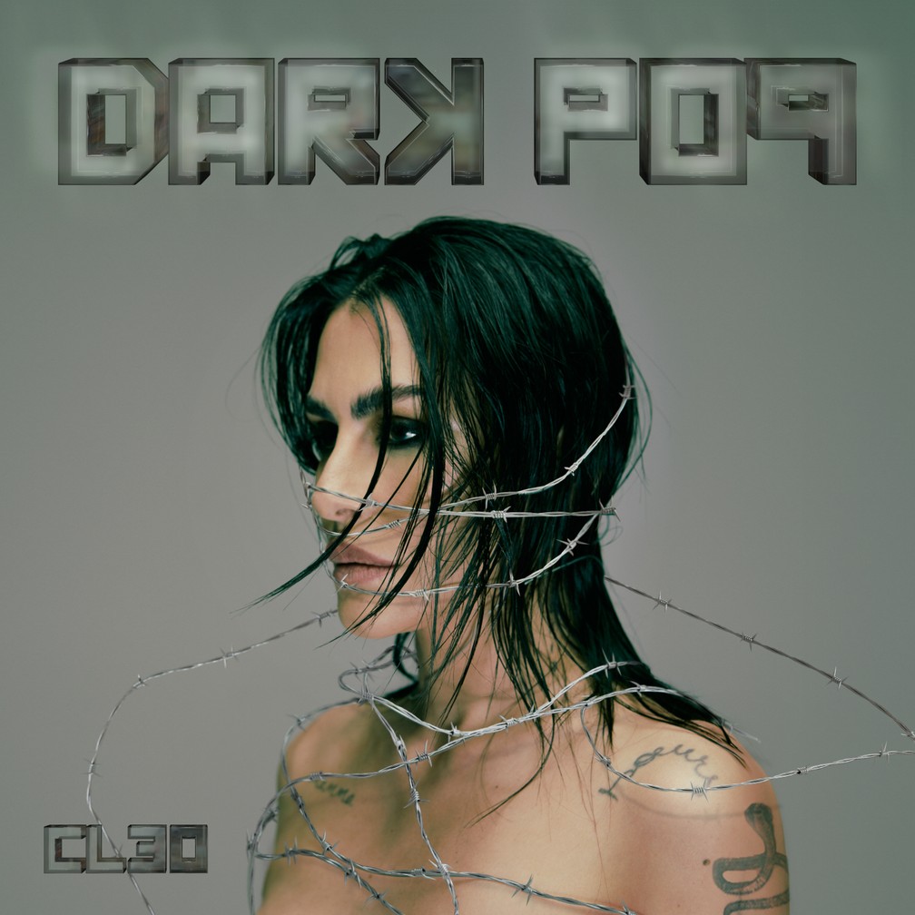 Capa de 'Dark pop', primeiro álbum de Cleo — Foto: Divulgação