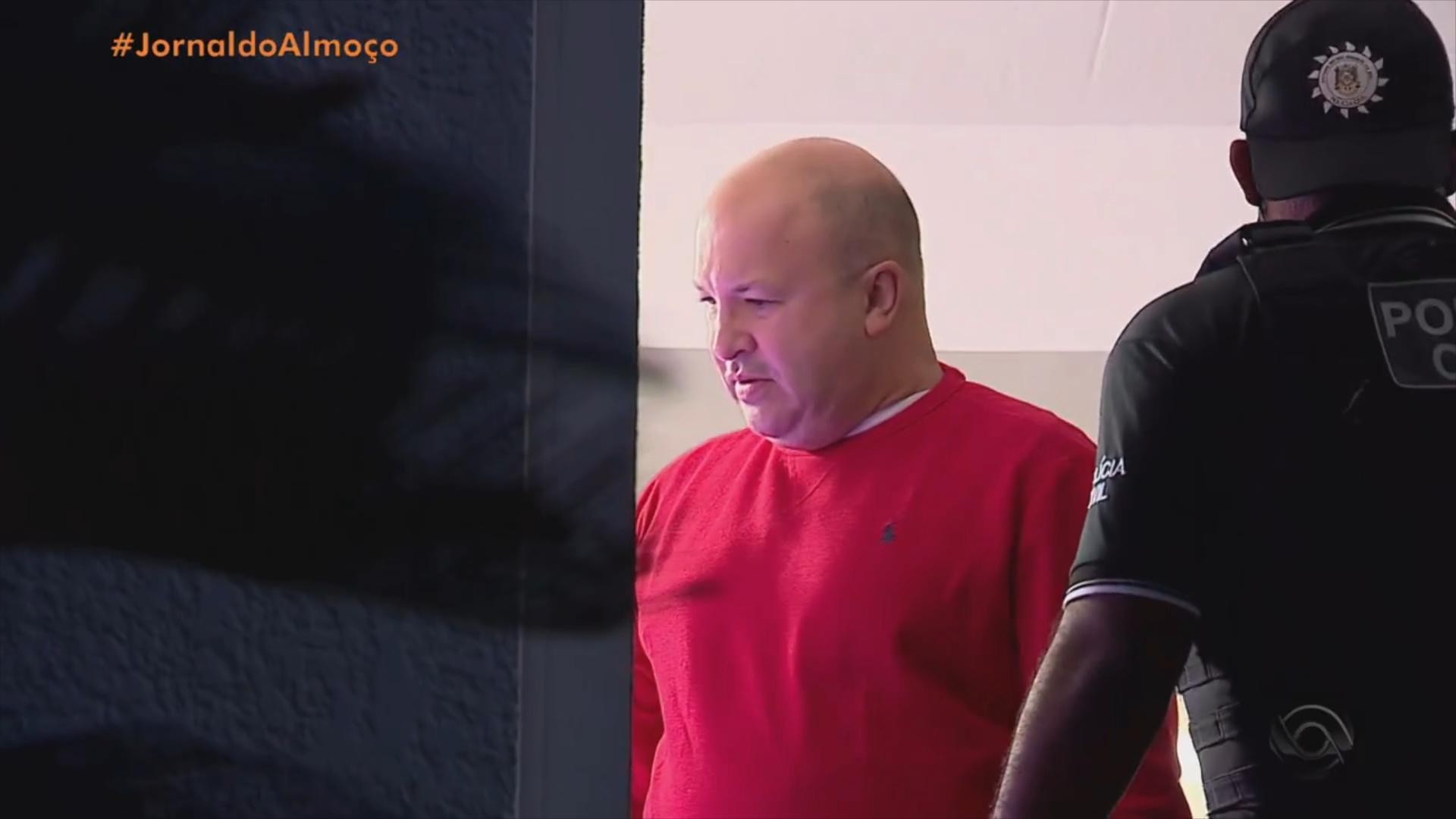 Cirurgião plástico é condenado a 36 anos de prisão por crimes sexuais contra mulheres em Porto Alegre
