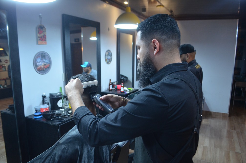 Club House Barbershop: arte da estética masculina