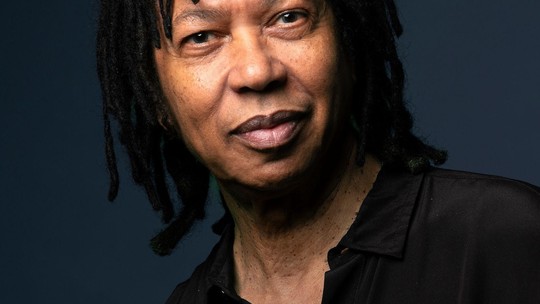 Esquinas por que passou Djavan são iluminadas com temas como ‘Luanda’ e ‘Luz’ em musical que estreia em junho -