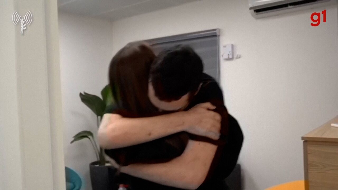 Refém israelense-americano fala com Netanyahu após ser libertado: 'Estou fraco, mas vou voltar a ser como era antes'