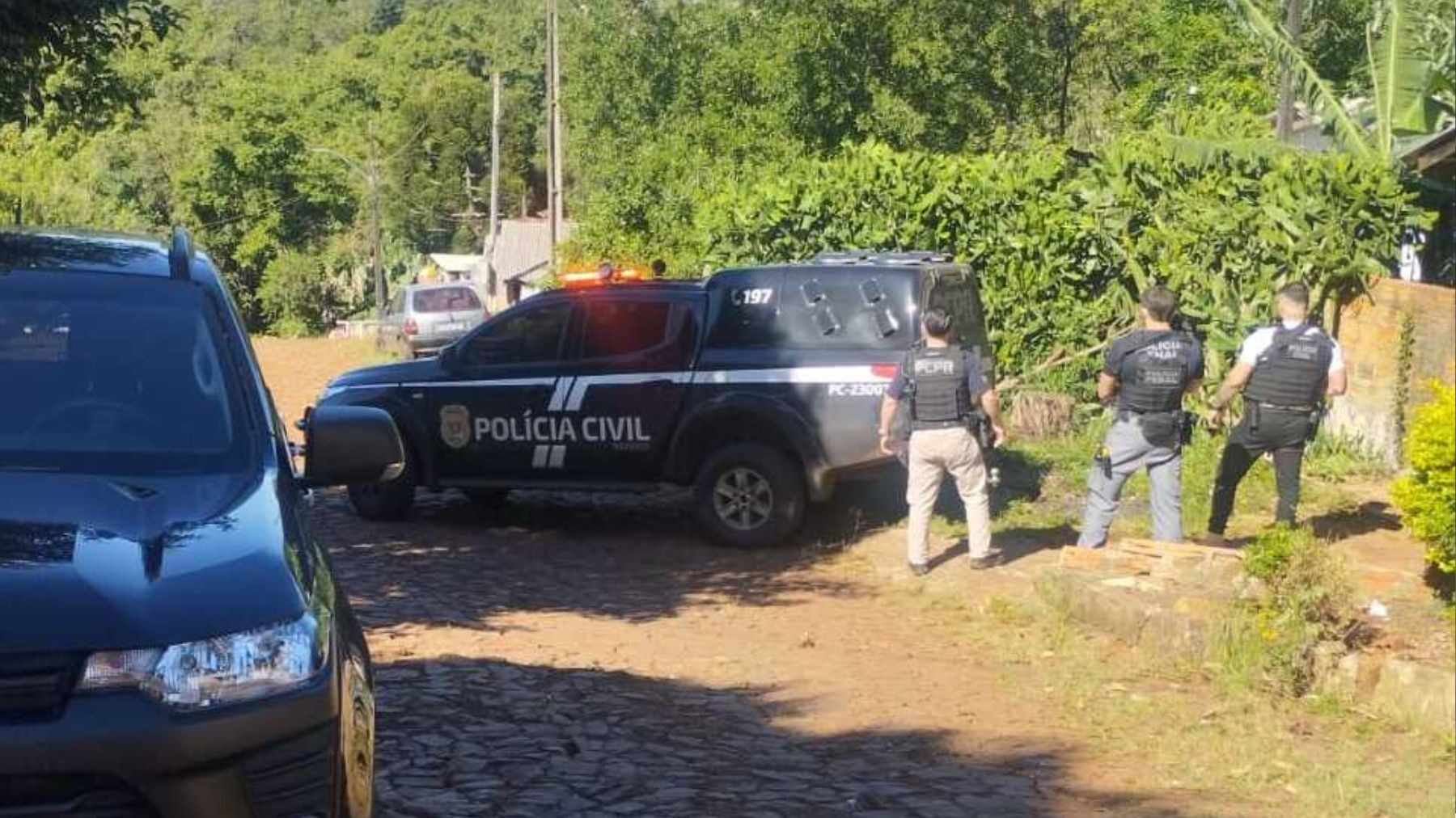 Homem e mulher são presos suspeitos de abuso contra menina de 11 anos