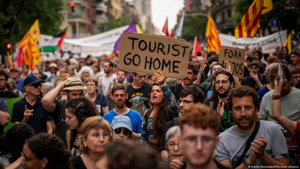 
Europeus se rebelam contra o turismo de massa
