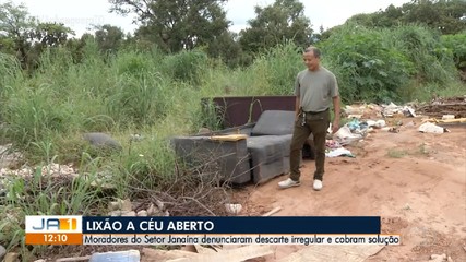 Palmenses reclamam de lixão a céu aberto no sul da capital