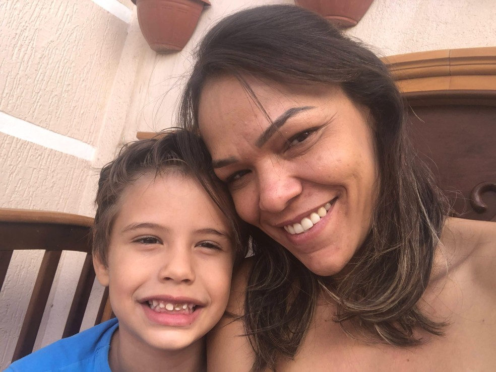 Enrico enviou a carta para sua mãe que morreu há 10 meses, com a ajuda de um balão — Foto: Arquivo pessoal