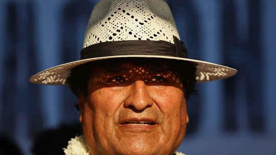 Evo Morales desqualifica eleições na Bolívia por falta de 'legitimidade' - Ex-presidente, impedido de competir nas eleições gerais deste domingo (17), assegurou que o voto nulo prevalecerá nas eleições, rejeitando um processo "sem legitimidade".