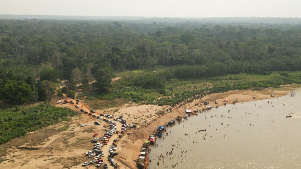 Em um único dia, 1,5 mil pessoas chegaram ficar na praia — Foto: Arlenildo Britto/Arquivo pessoal