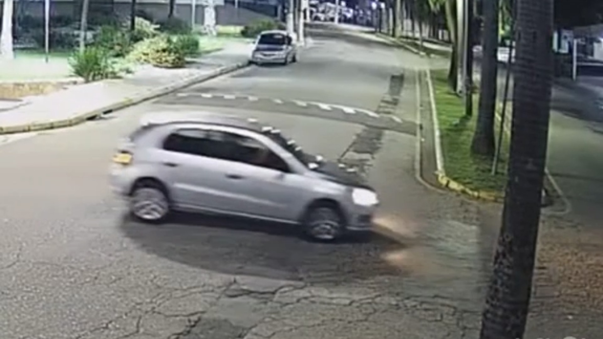 Adolescente de 14 anos é detido após ser flagrado dirigindo e fazendo manobras perigosas