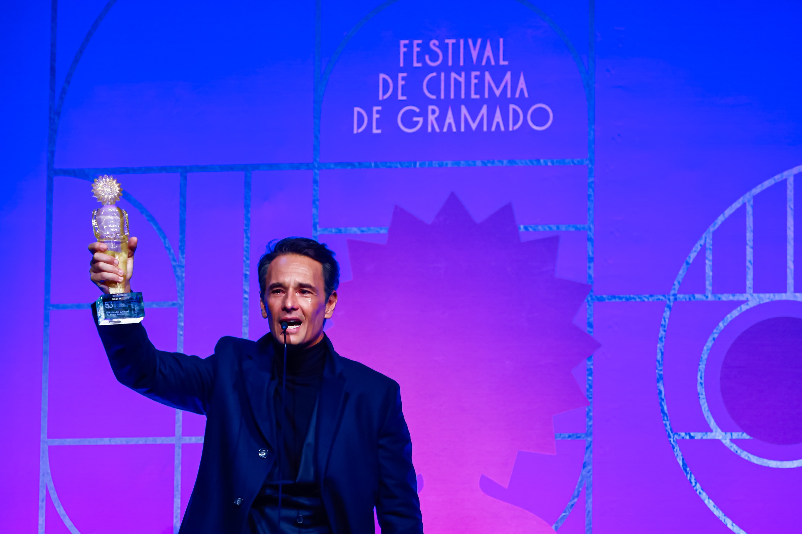 Rodrigo Santoro, Bella Campos e Miguel Falabella: veja quem passou pelo tapete vermelho e marcou presença no Festival de Gramado