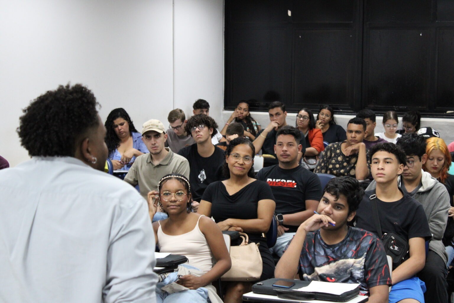 Campo Grande lança cursinho preparatório gratuito para vestibulares e Enem nesta segunda